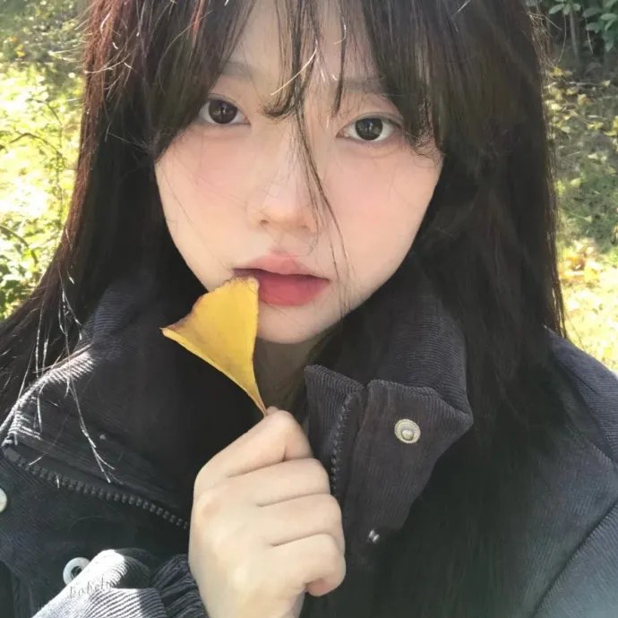 萍水相腐檐廊下